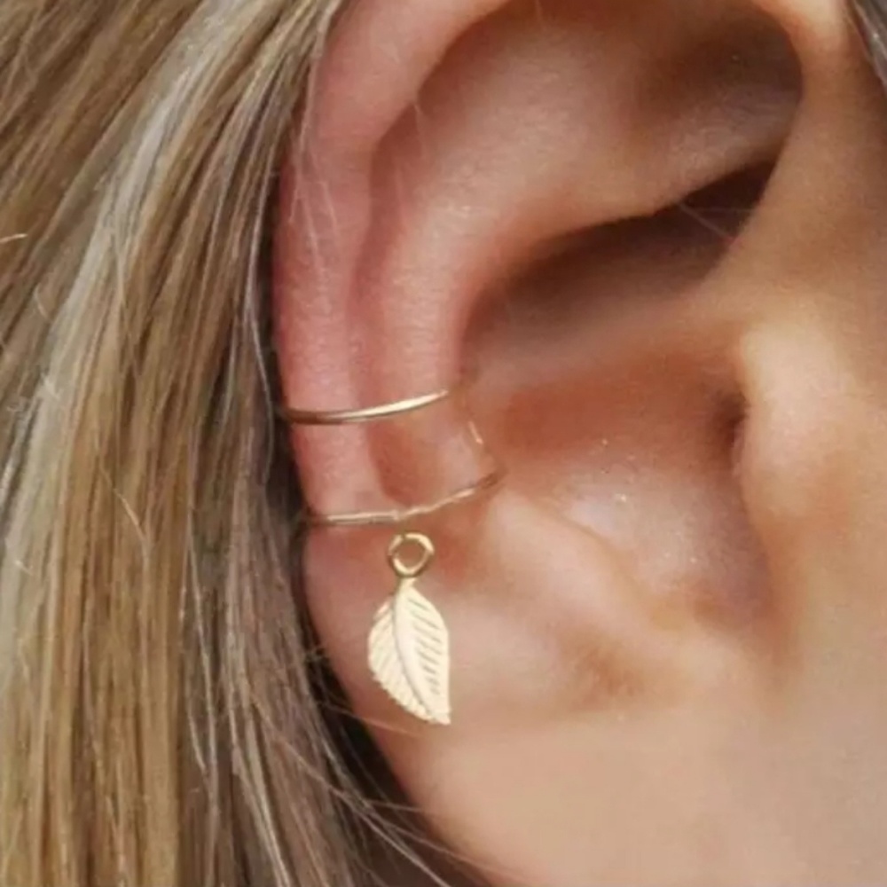 One Double Ear Cuff Leaf Feather Pendant Black - Picture 5 of 7